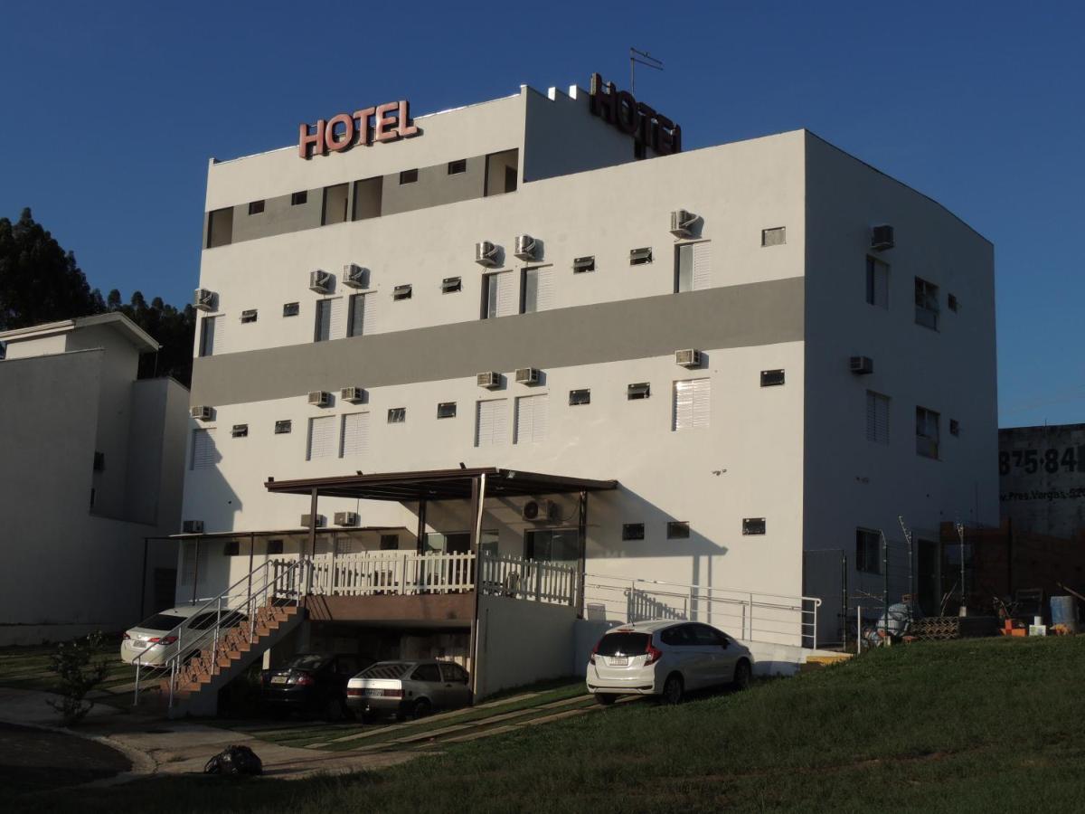 Hotel Viracopos De インダイアトゥーバ エクステリア 写真